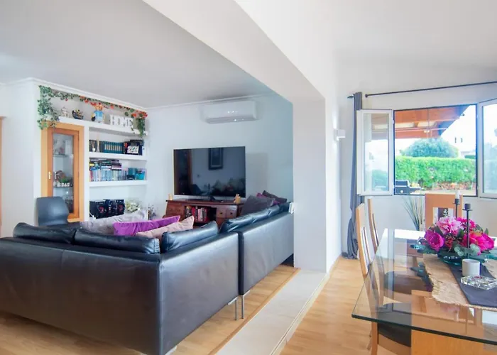 Abbas Holiday home *